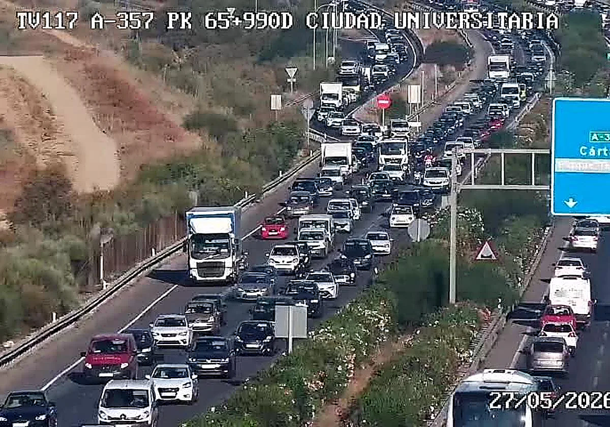 Malaga traffic: two road accidents disrupt rush-hour flows on A-357 and M-20 roads