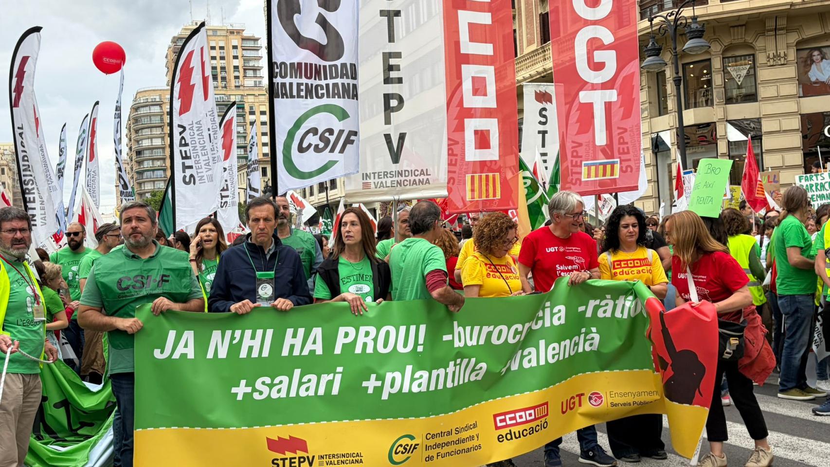CSIF, uno de los cuatro sindicatos convocantes, desconvoca la huelga indefinida de los profesores valencianos