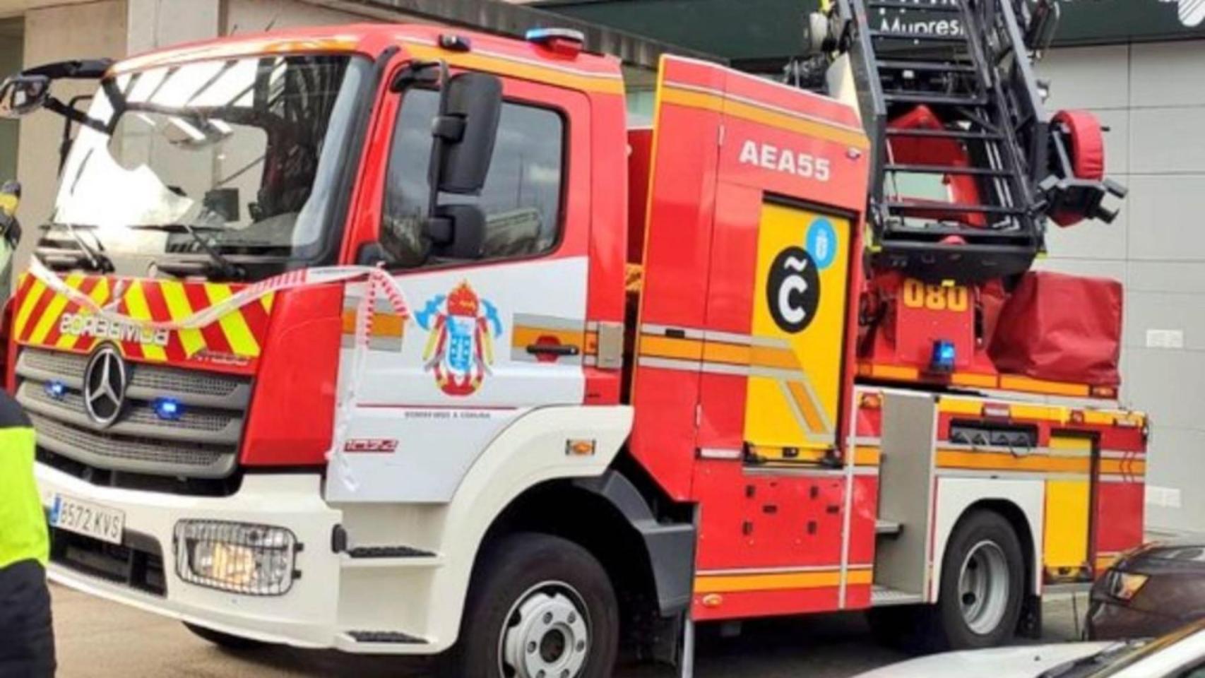 Un ventilador provoca un incendio en una vivienda de la plaza Alcalde Iglesias Corral, en A Coruña