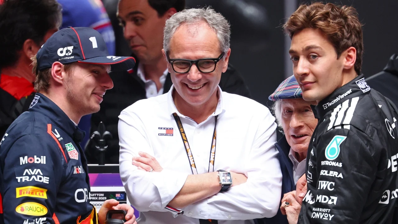 Domenicali, capo de la F1, capaz de defender una idea y su contraria: adalid del reglamento 2026 y del V8 «al 1000 %»
