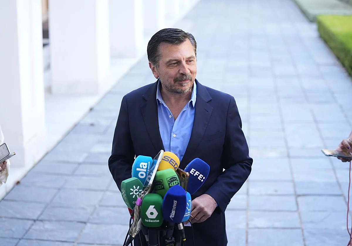 El PP exige a Montero que comparezca ante el cerco judicial al PSOE