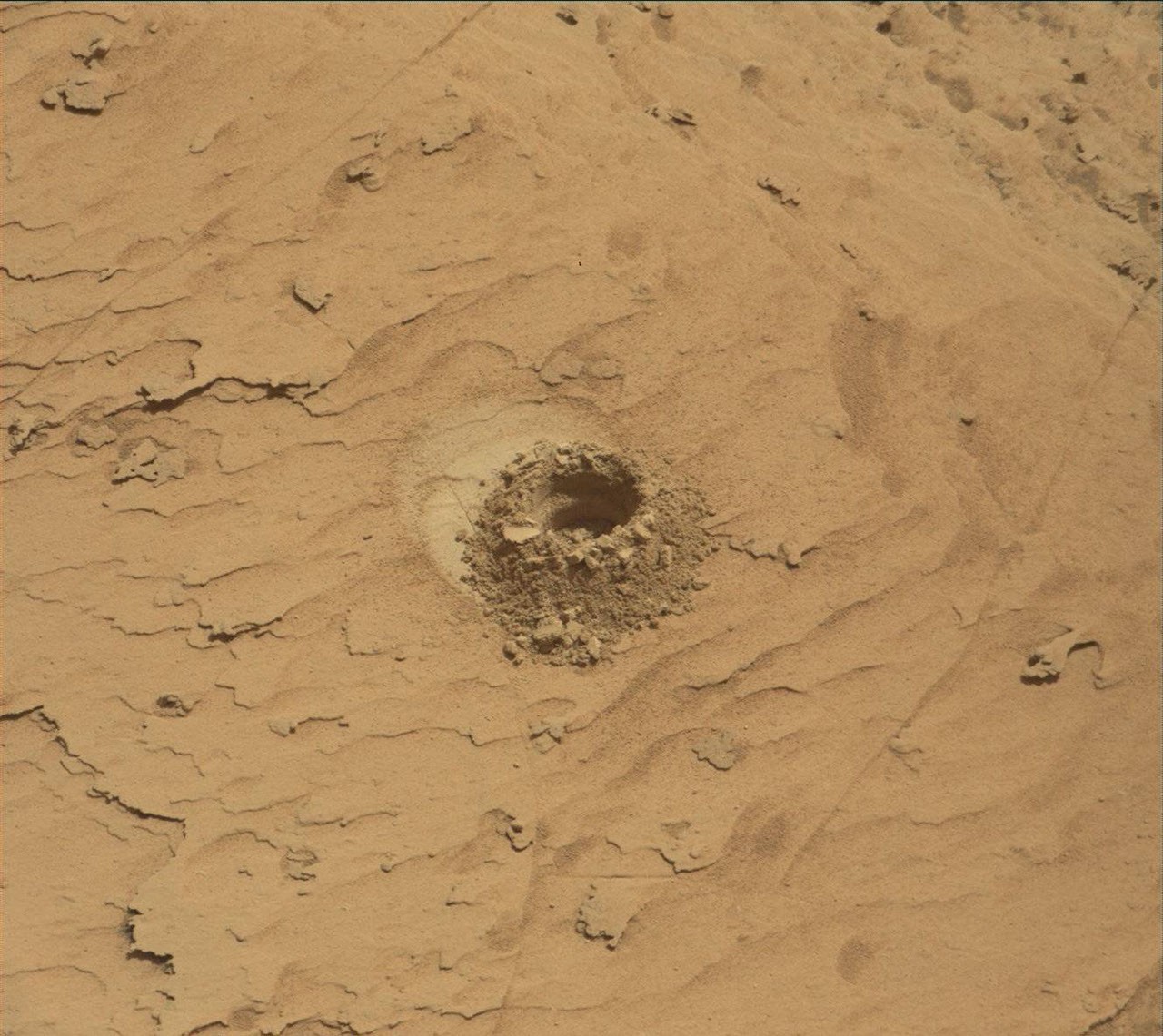 Curiosity Blog, Sols 4900-4907: Pasadena, We Have a Drill Sample!