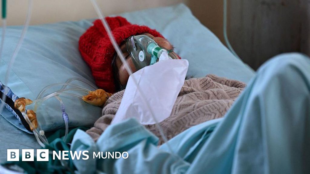 "Nos estamos quedando sin oxígeno y hay pacientes que pueden morir": la crítica situación de los hospitales en Bolivia a causa de las protestas y bloqueos de carreteras