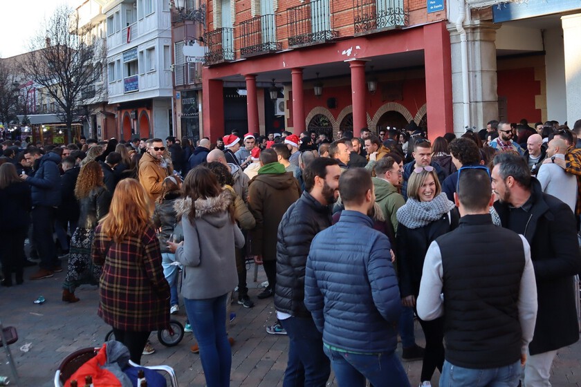 La gran revolución de la Navidad en España no son los millones de luces led: es el auge de la "Tardebuena" y "Tardevieja"