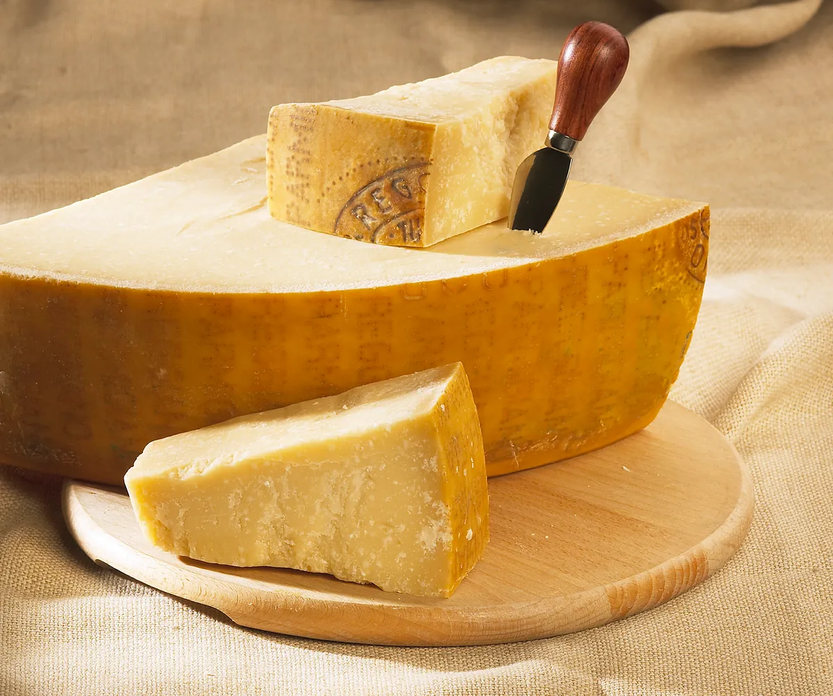 Un estudio vincula el consumo diario de queso graso a un menor riesgo de demencia