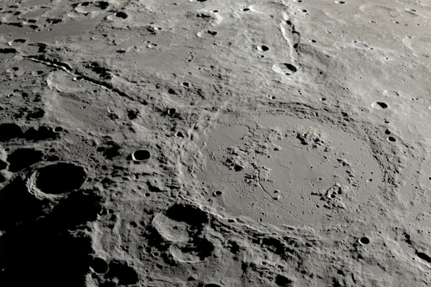 Necesitaríamos detonar el arsenal nuclear de la Tierra 130 veces para liberar la energía que causó los grandes cañones de la Luna