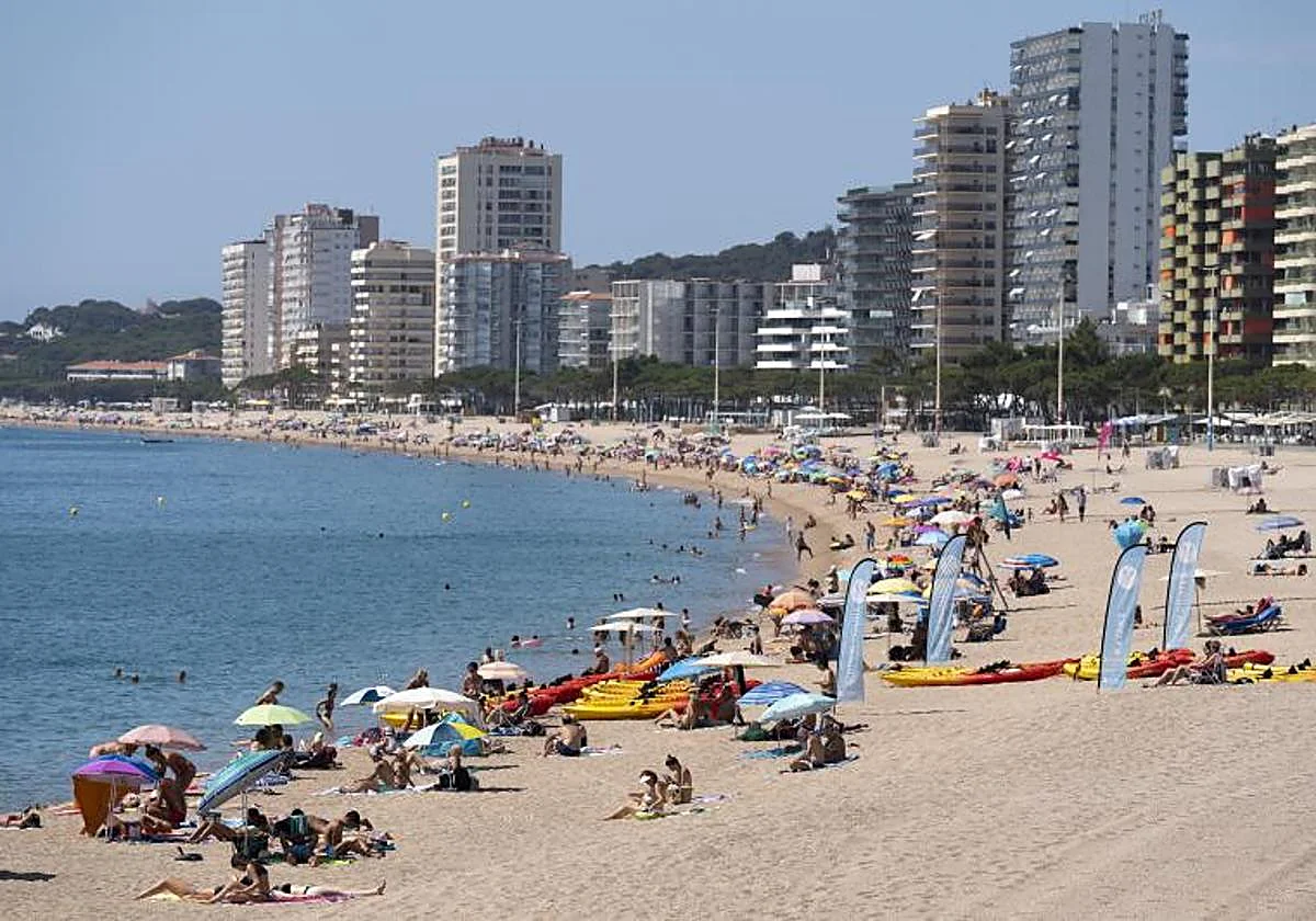 More than 300 evacuated following Costa Brava hotel fire