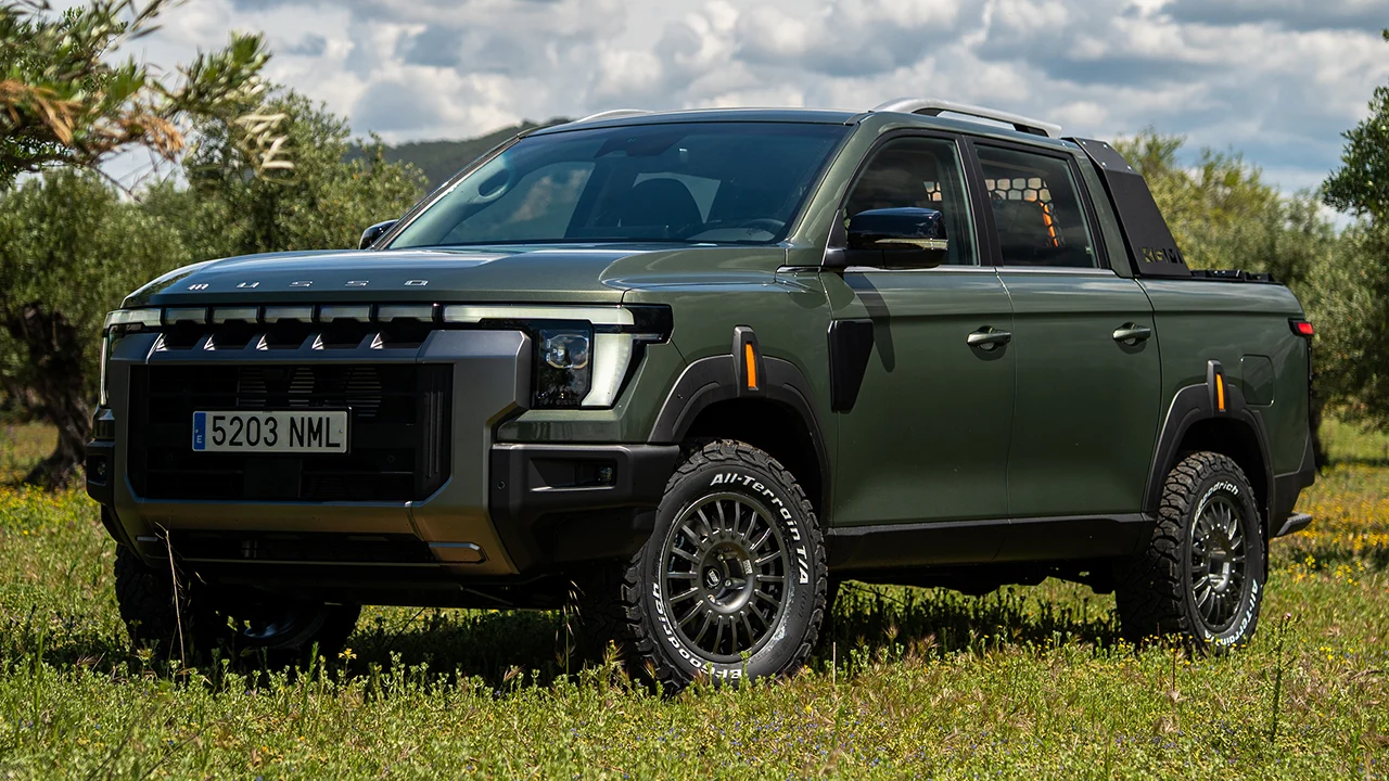 Motor irrompible y bestia del todoterreno, el nuevo 4x4 de KGM saca su lado más salvaje con el pack Aventura