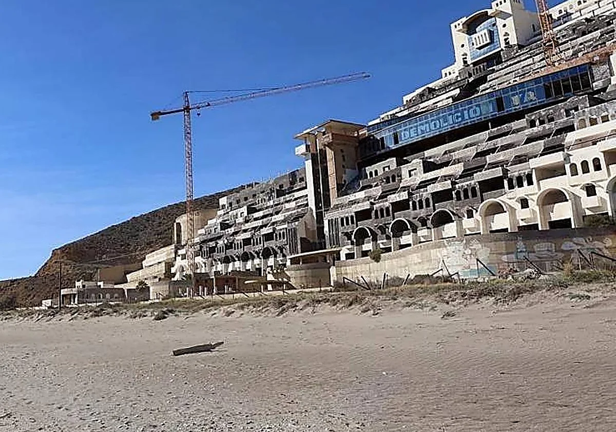 Almería’s El Algarrobico hotel licence overturned by Andalucía’s advisory council after 20-year deadlock