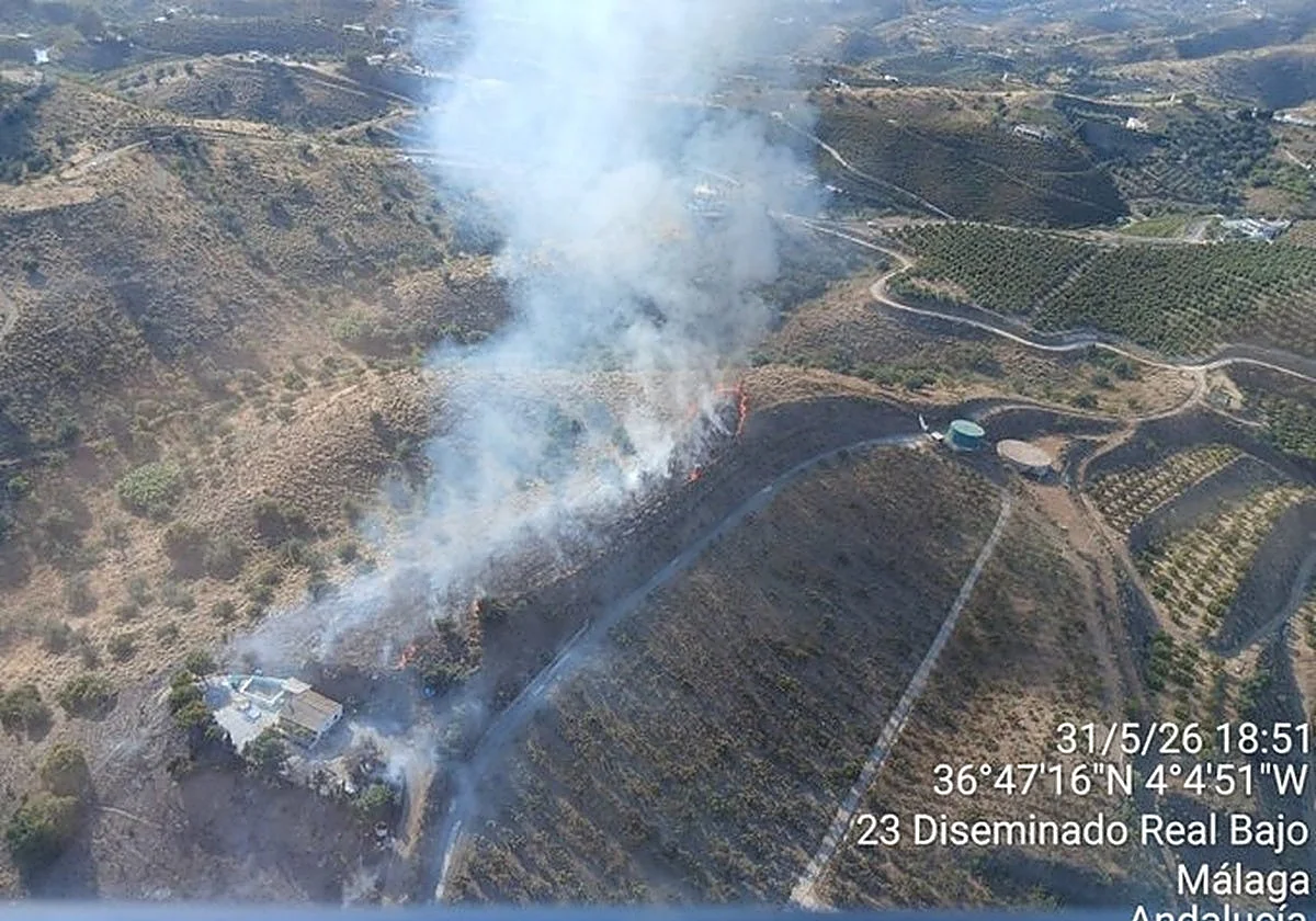 Wildfire in Vélez-Málaga under control