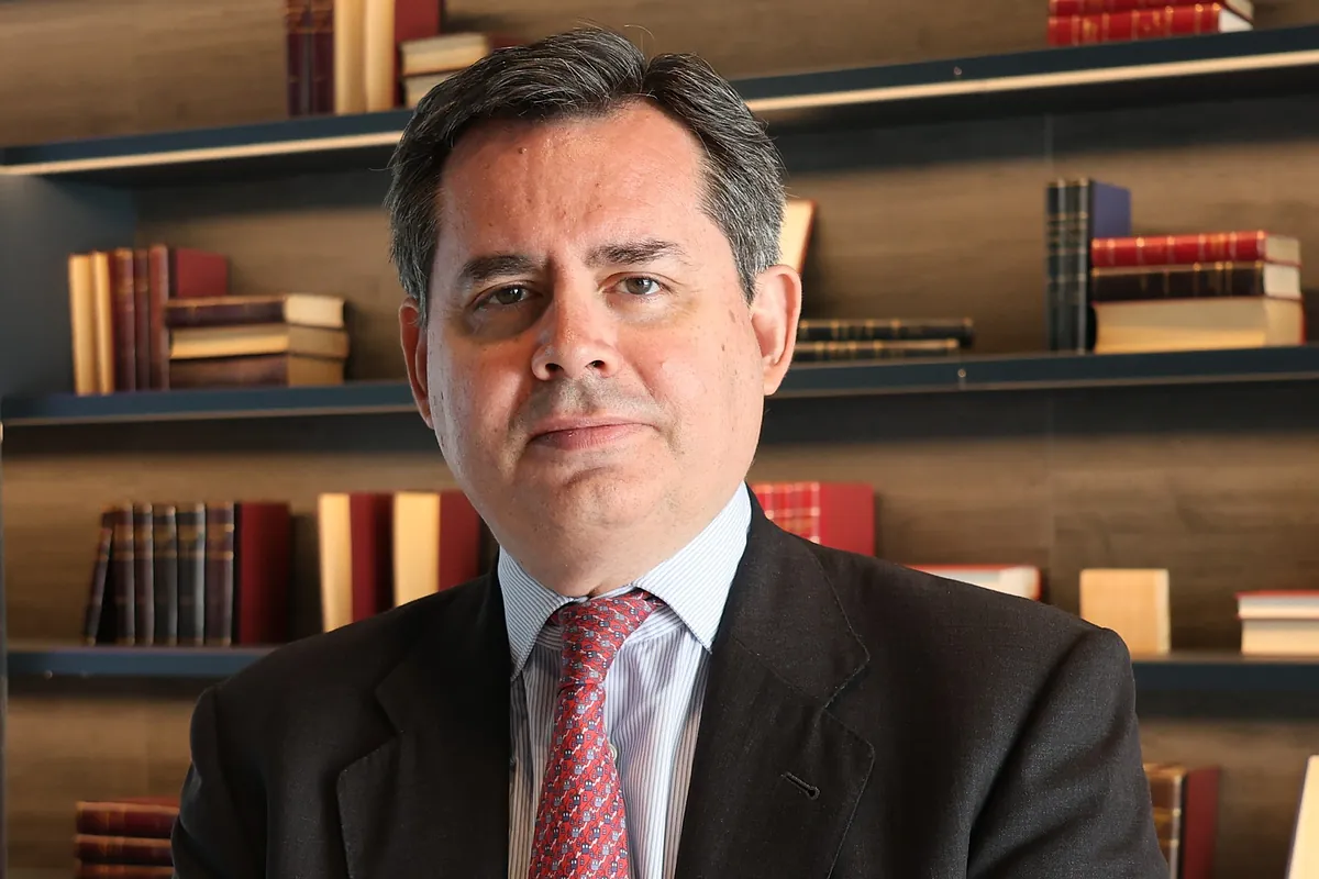 Martínez-Echevarría ficha a Manuel Mingot para reforzar su área de bancario