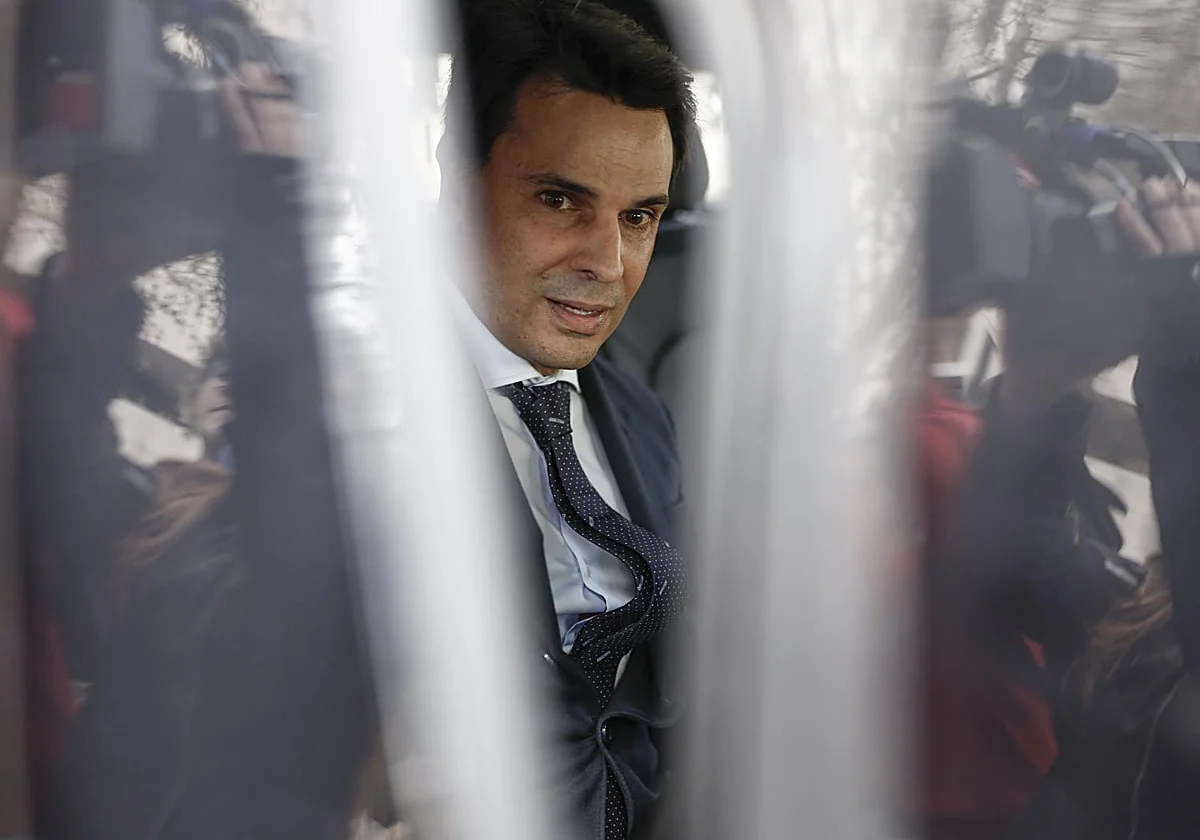 La pareja de Ayuso testificará en la causa contra Miguel Ángel Rodríguez