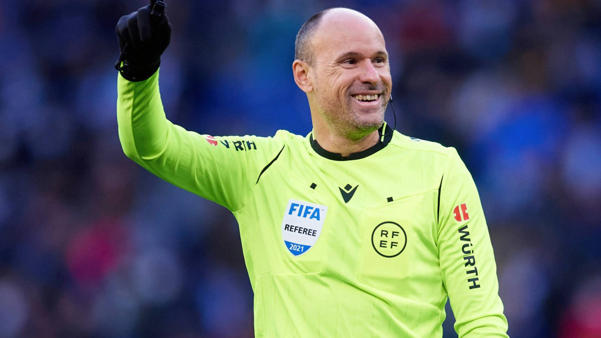 Mateu Lahoz: "El peor partido de mi vida fue un Barça-Espanyol"