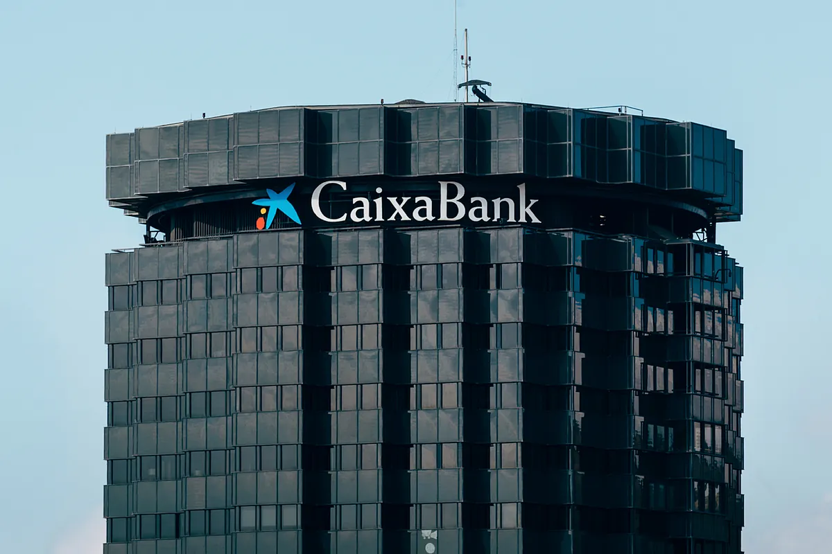CaixaBank: la plantilla prima la renta fija en su plan de pensiones