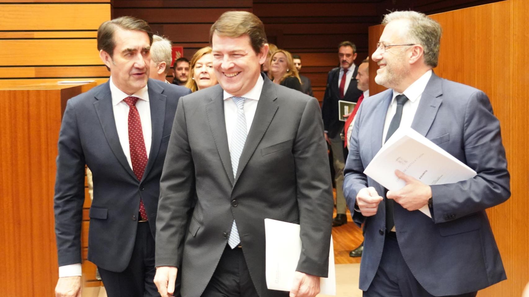 PP y Vox alcanzan un acuerdo de Gobierno para Castilla y León, con prioridad nacional y vicepresidencia para Pollán