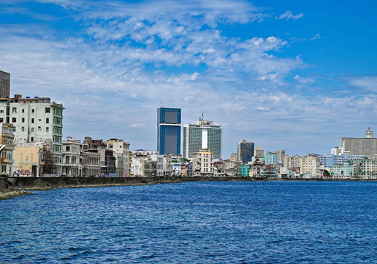 Meliá cede a las amenazas de Trump y cierra 15 hoteles en Cuba