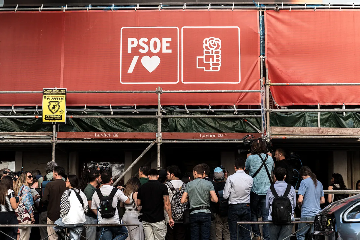 La Guardia Civil considera a Santos Cerdán y Leire Díez los líderes de la trama para proteger al PSOE