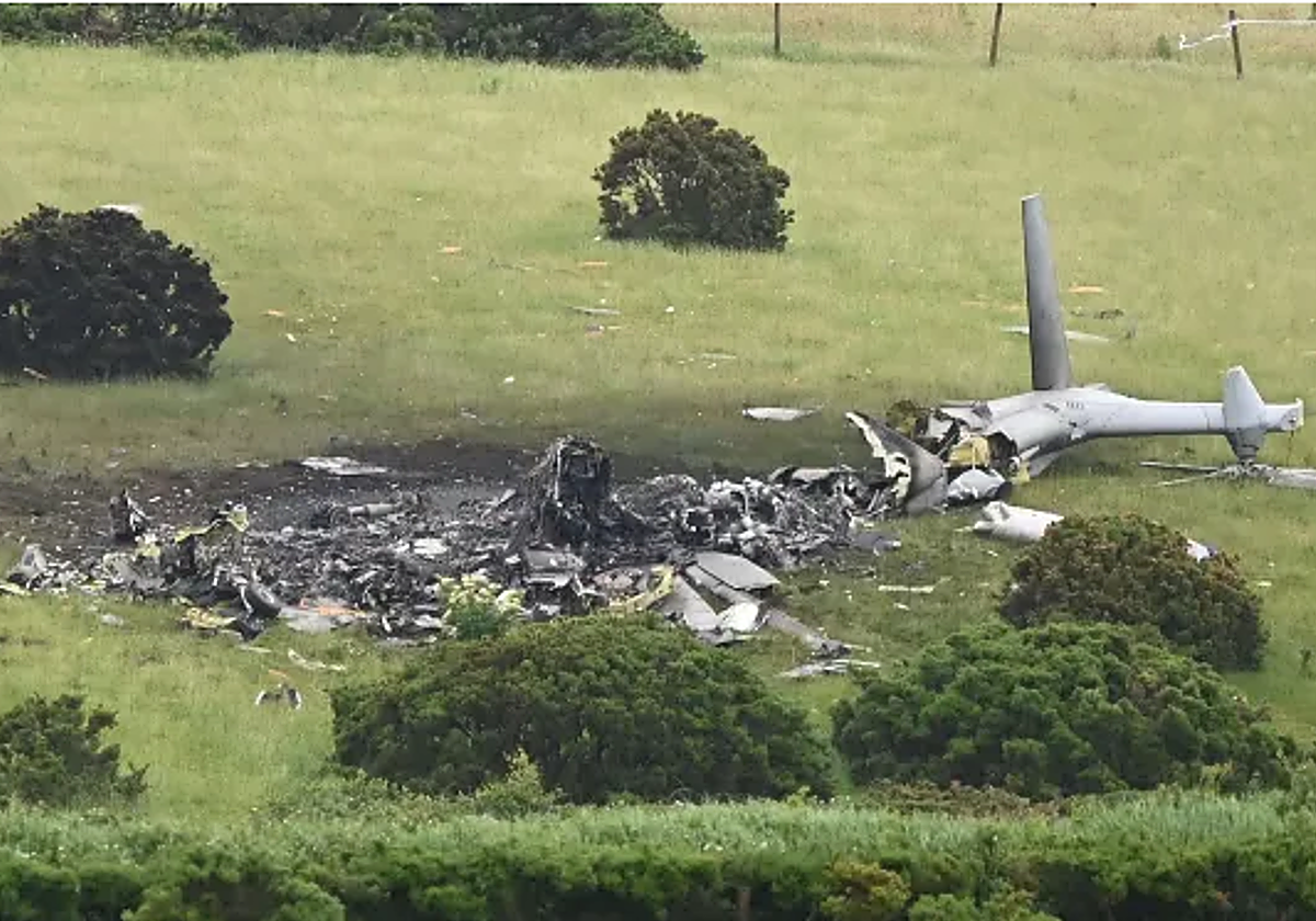 Tres muertos al estrellarse un helicóptero de la Armada Real británica