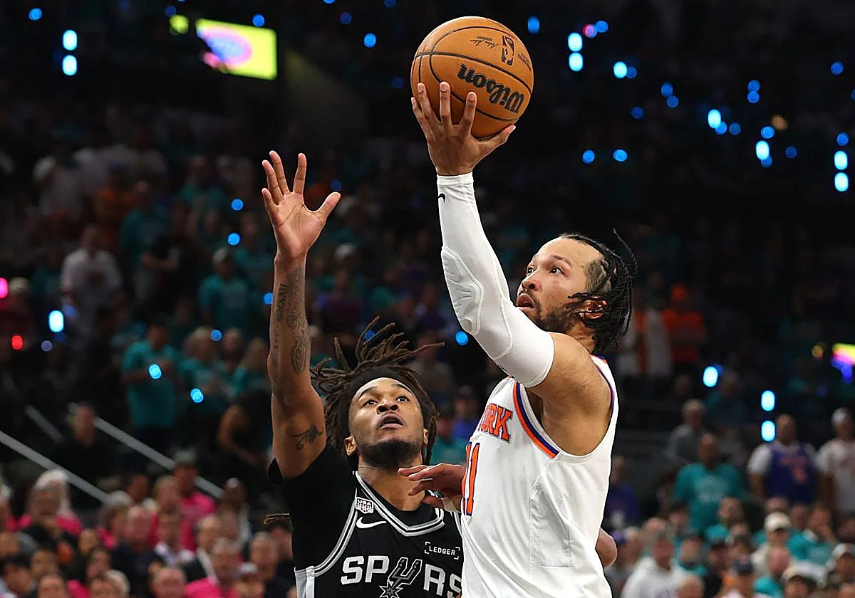 Los indomables Knicks abren las Finales de la NBA arrebatándoles el factor cancha a los Spurs