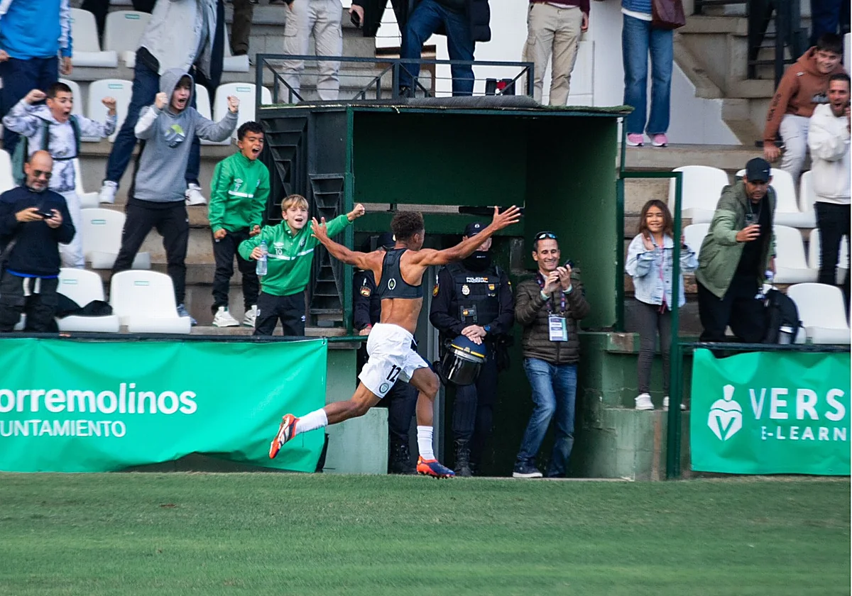 Primera RFEF: El Torremolinos y el Antequera, a dejar el año 2025 fuera del descenso