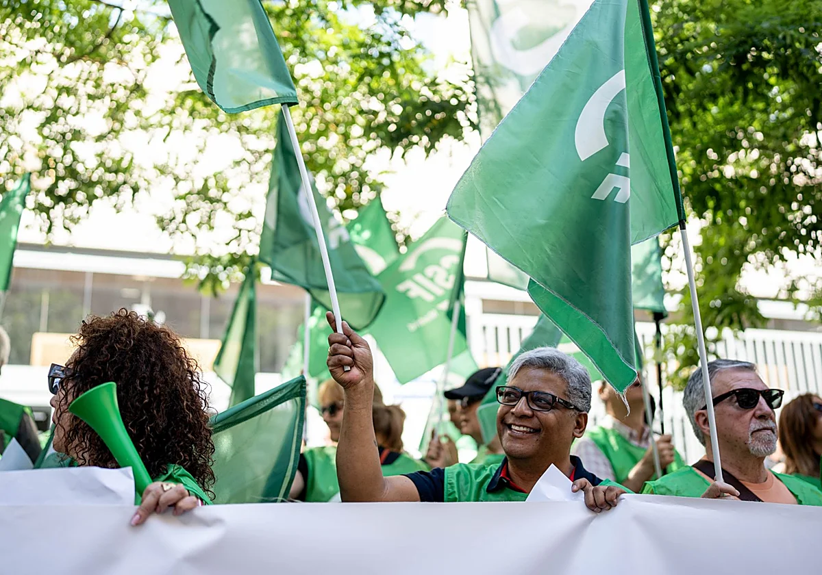 La Agencia Tributaria afronta este lunes una huelga de 24 horas en plena campaña de la renta