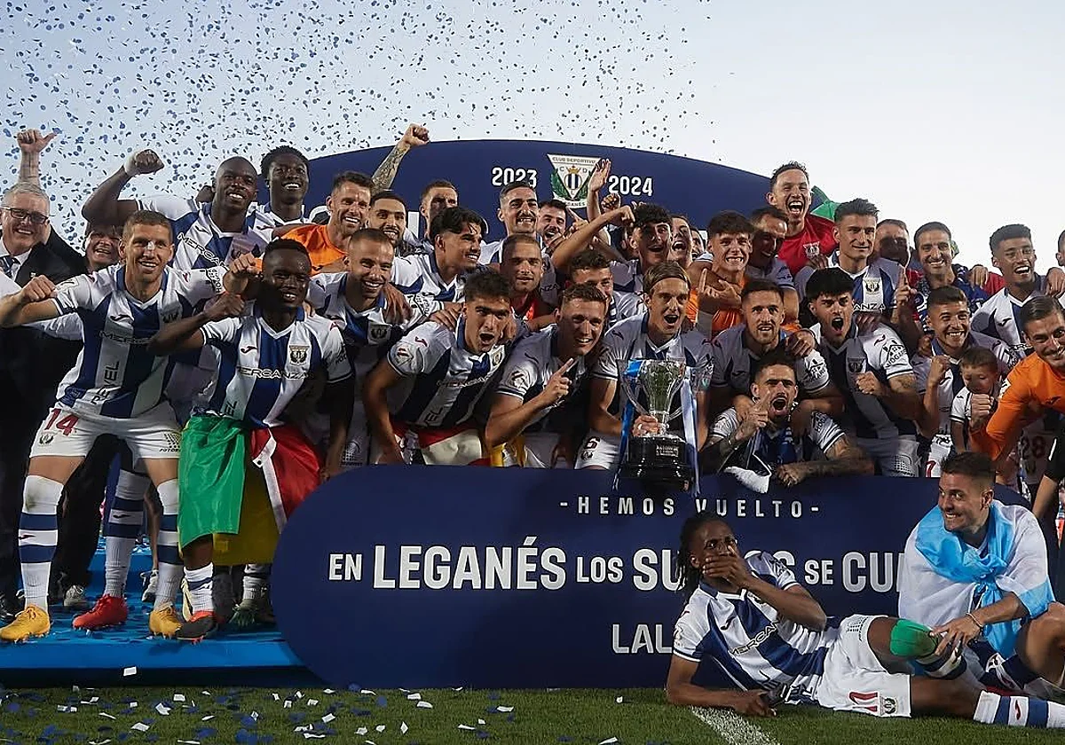 Ilusión vs experiencia: sólo tres jugadores del Málaga han subido a Primera