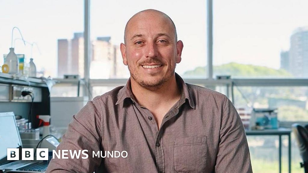 Gonzalo Moratorio, el científico que "blindó" a Uruguay del covid-19 y ahora lucha por pagarse un costoso tratamiento contra el cáncer