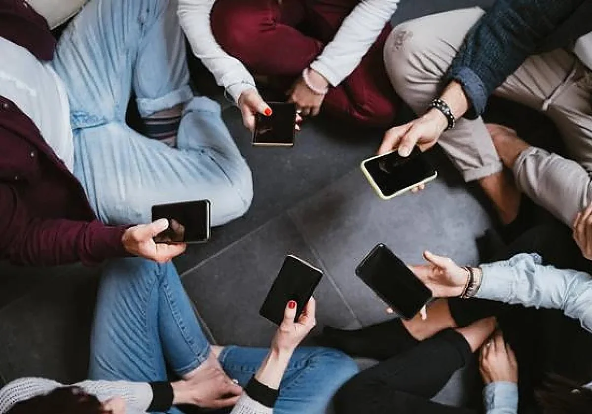 «Los móviles no graban tus conversaciones: predicen tu comportamiento mejor que tú mismo»