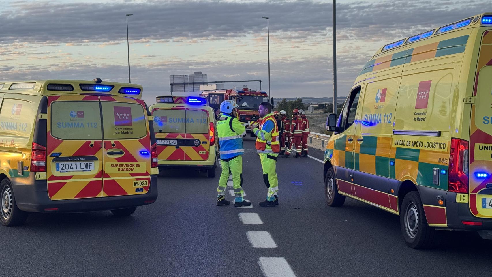 Tragedia en Humanes: dos muertos y tres heridos tras un choque frontal entre dos coches en la M-410