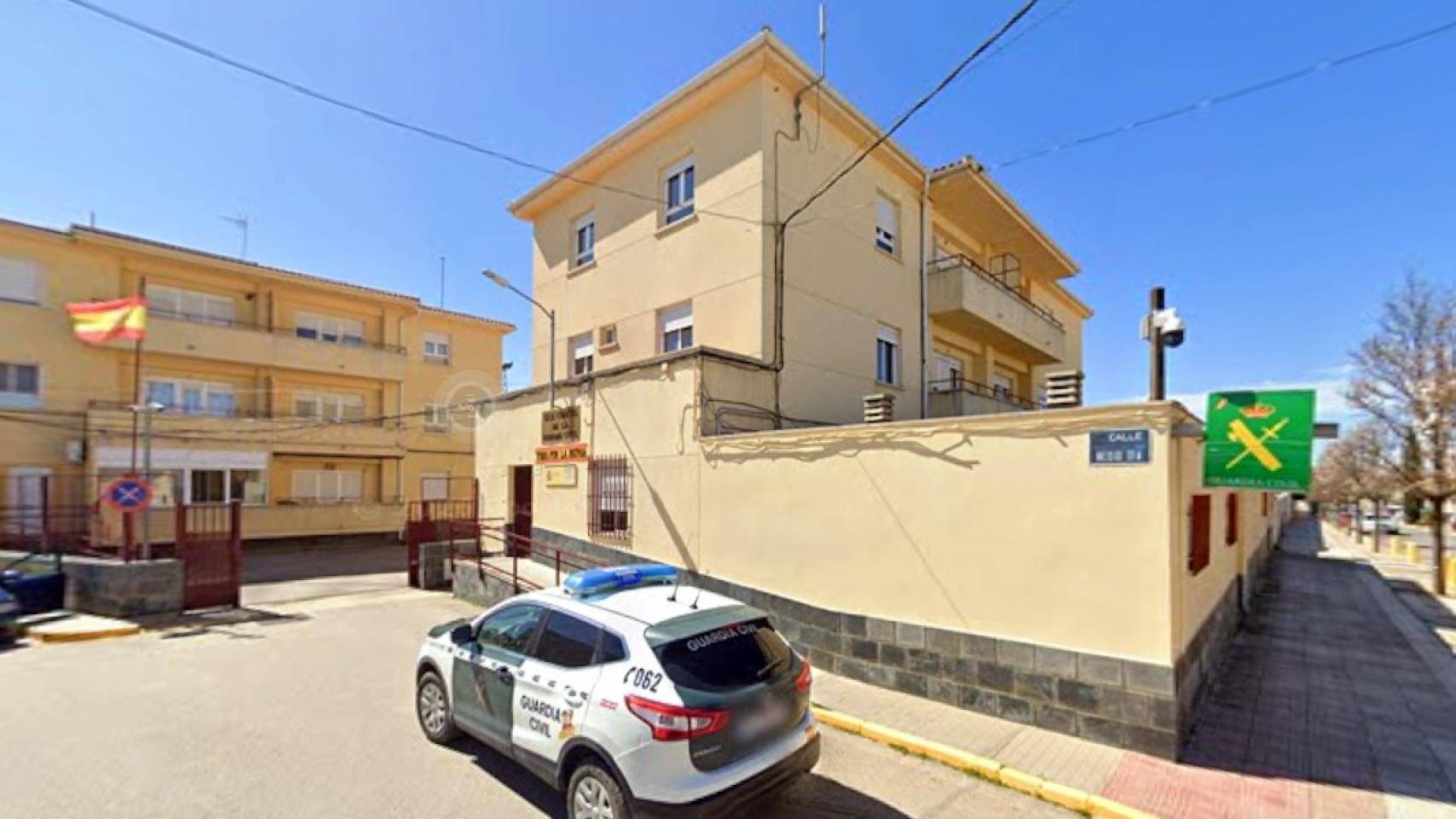 Mata a su compañero de piso con un arma blanca y se entrega a la Guardia Civil de La Roda (Albacete)