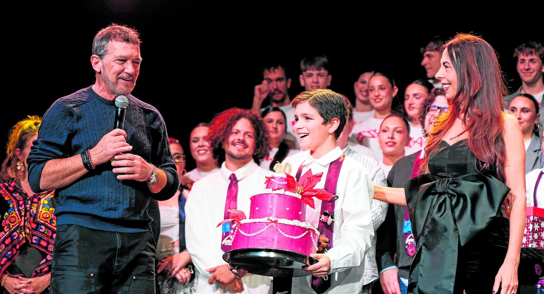 Banderas celebra los 20 años de ESAEM