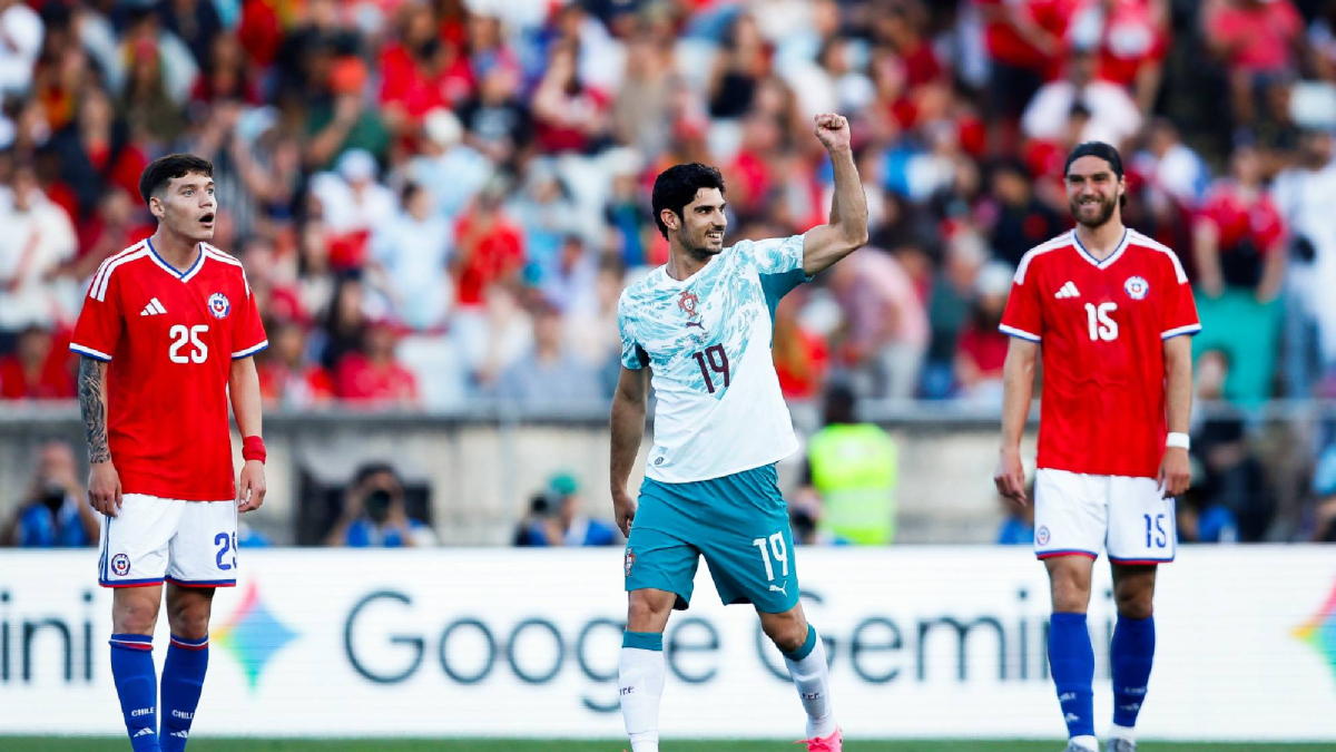 Guedes se 'viste' de Cristiano para iluminar a Portugal