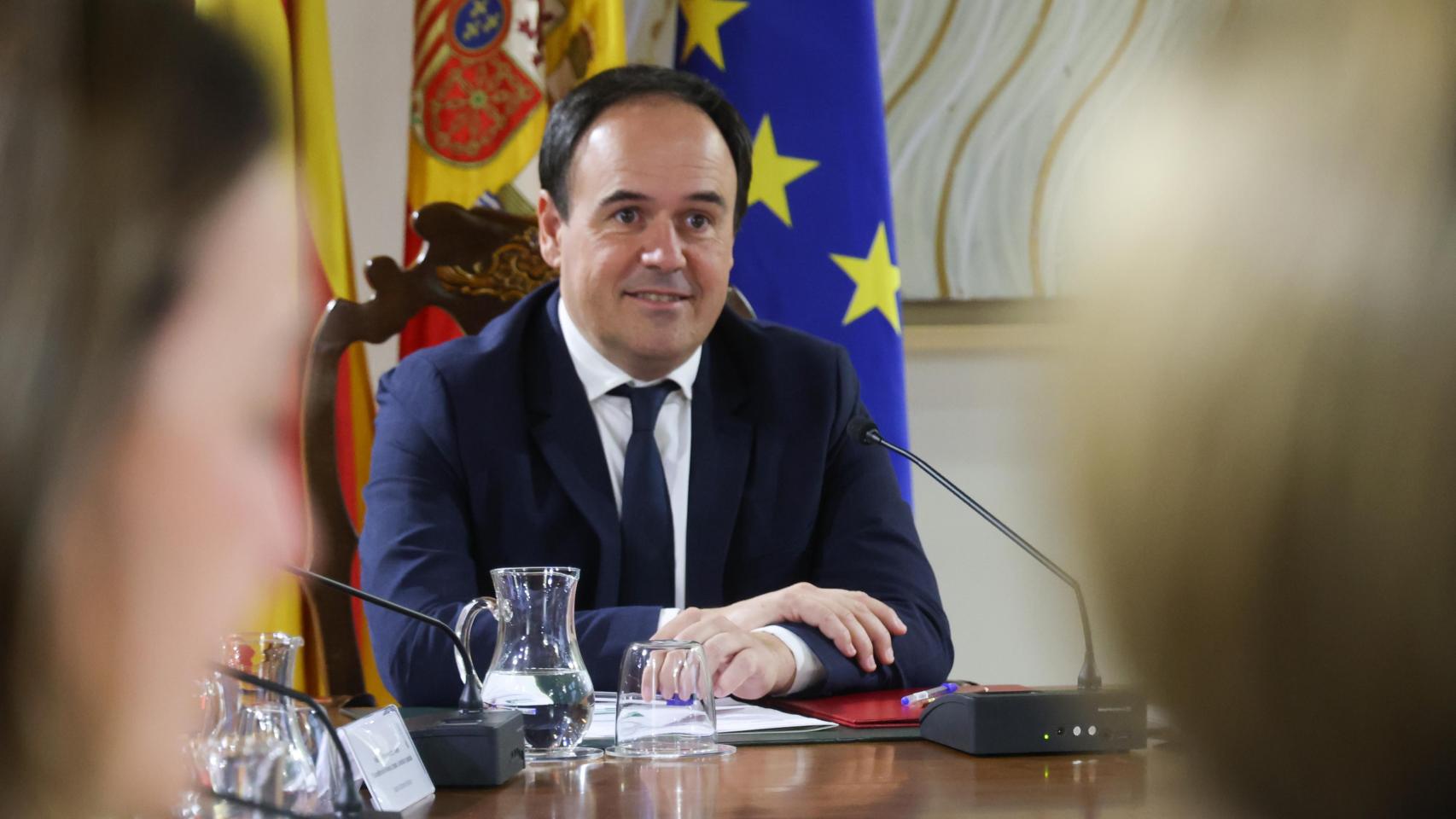 Pérez Llorca asegura haber cumplido en seis meses el 63% de los compromisos adquiridos en el debate de investidura