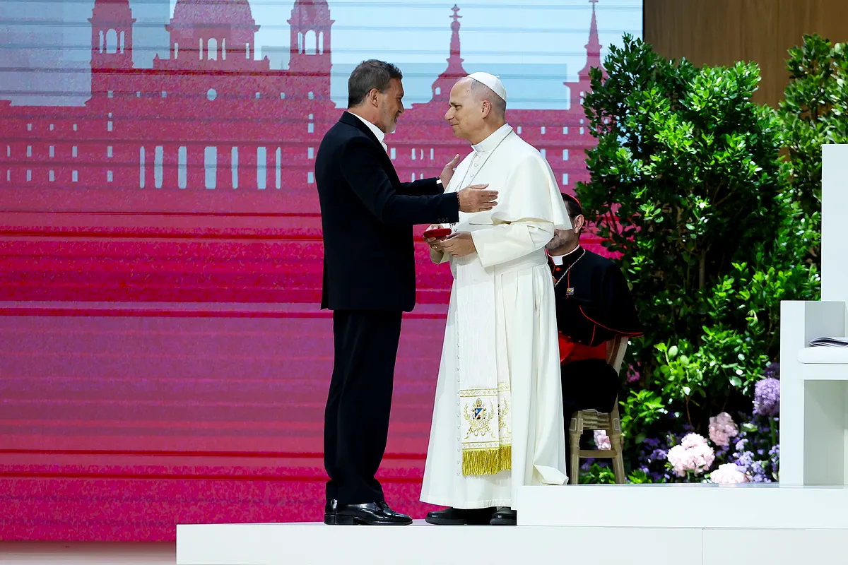 Patronal y sindicatos reivindican juntos ante el Papa el valor del diálogo social