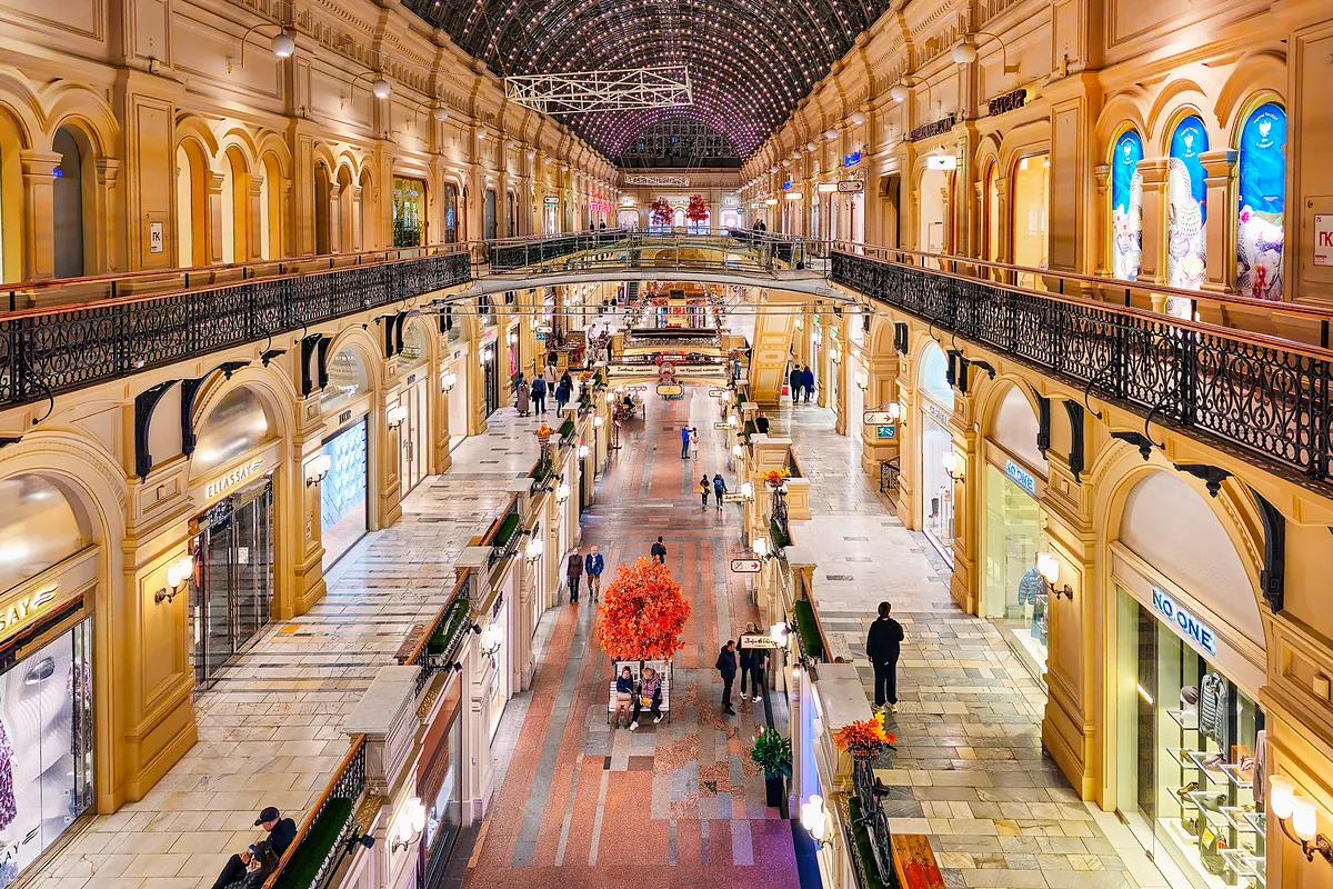 Los centros comerciales contribuyen a la salud mental y alivian la soledad, según un estudio