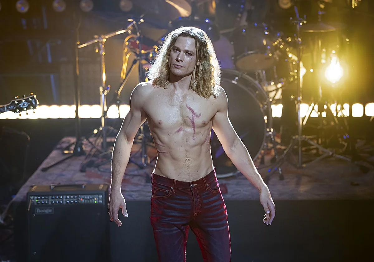 Sam Reid: «Nunca me siento atrapado interpretando a Lestat, es una experiencia liberadora»