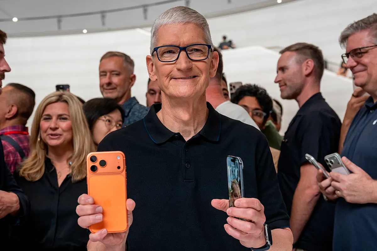 Apple se enfrenta hoy a la prueba definitiva de su IA: la última oportunidad de Tim Cook