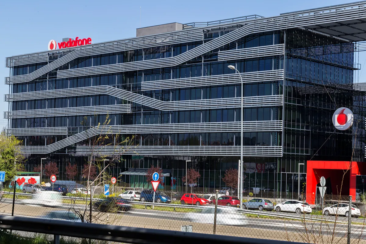 Vodafone se alía con Iberdrola para venta cruzada de energía y telecos
