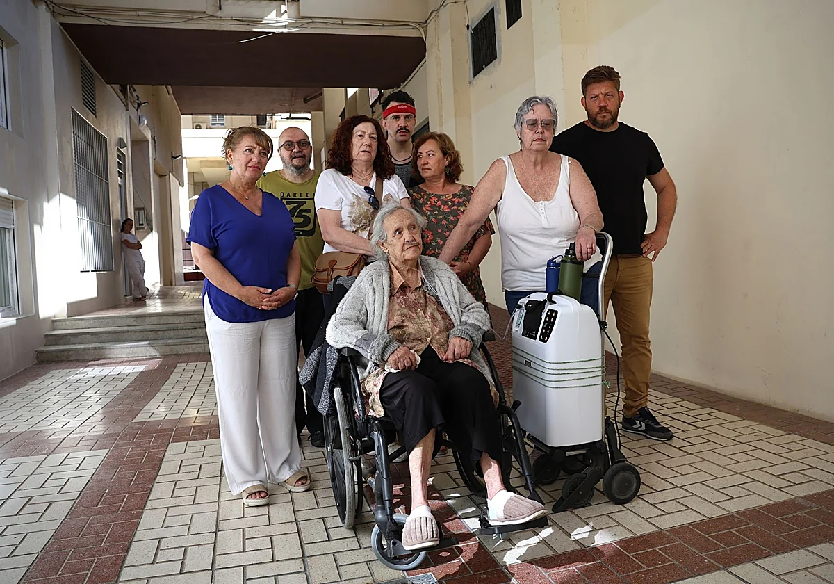 Soledad y su familia cobran 1.800 euros y no encuentran alquiler: el jueves se quedan sin casa
