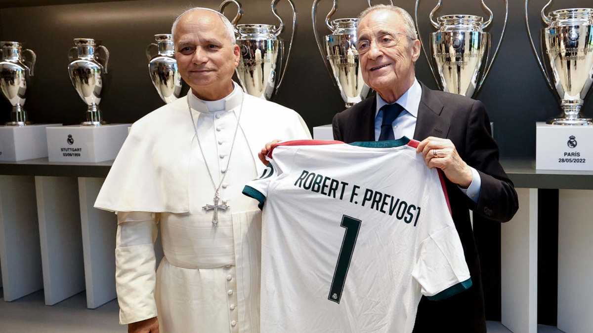 Florentino 'ficha' al Papa León XIV 