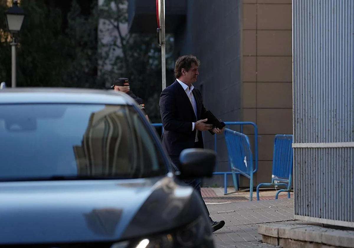 «¿Le condenarán por un chascarrillo»?, pregunta al tribunal la defensa de Sánchez