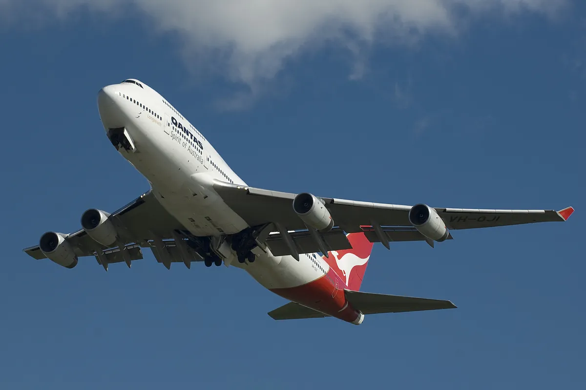 Así será el primer avión comercial capaz de volar 22 horas seguidas sin escalas