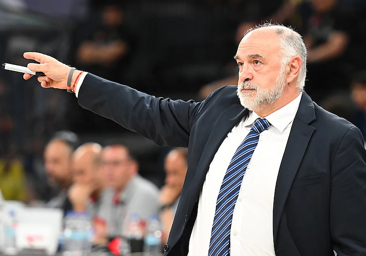El Efes frena la salida de Pablo Laso y complica la situación del Unicaja