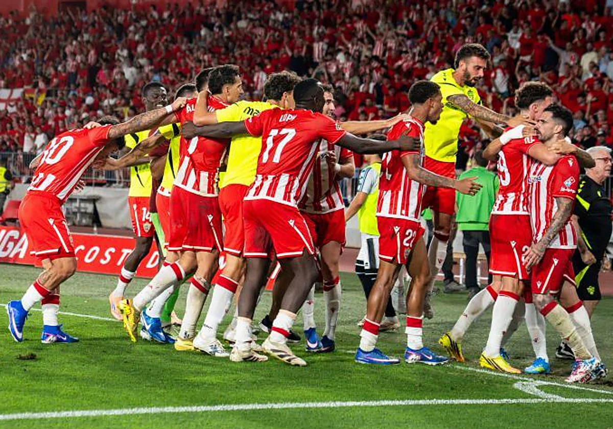 El Málaga se jugaría el ascenso con el Almería si se clasifica para la final de los 'play-off'