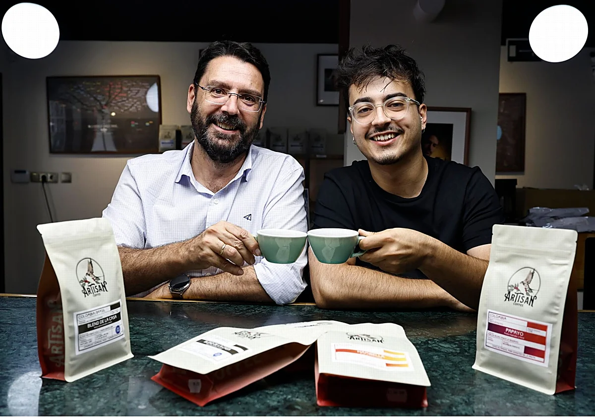 Malaga's landmark coffee roaster: father and son qualify for AeroPress national finals