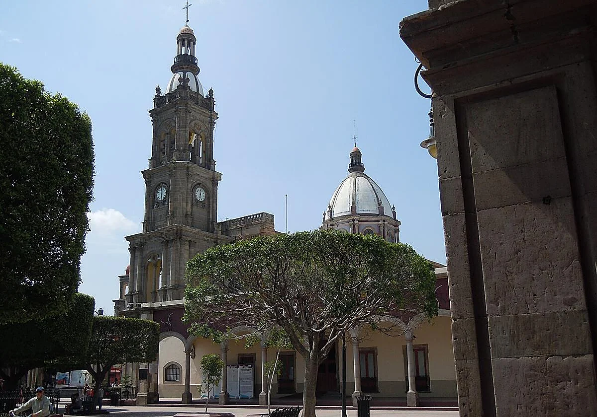 Four dead and 40 treated after drinking bootleg tequila