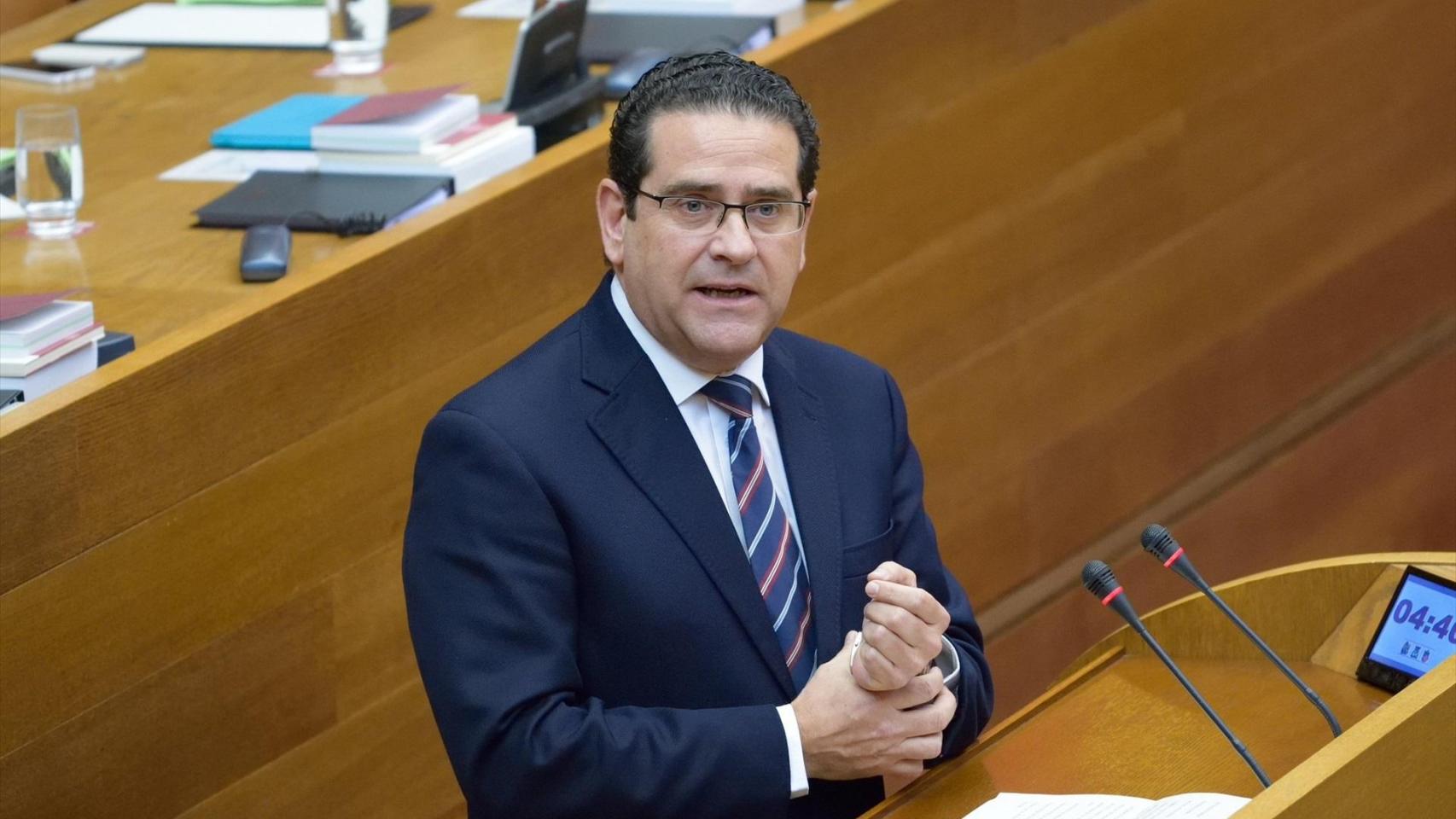 Jorge Bellver dimite como director general tras su imputación: el pleno del 'Consell' aprobará su cese