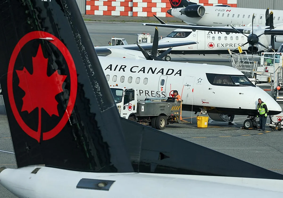 Detienen a un piloto de Air Canada por volar 17 años sin la licencia adecuada