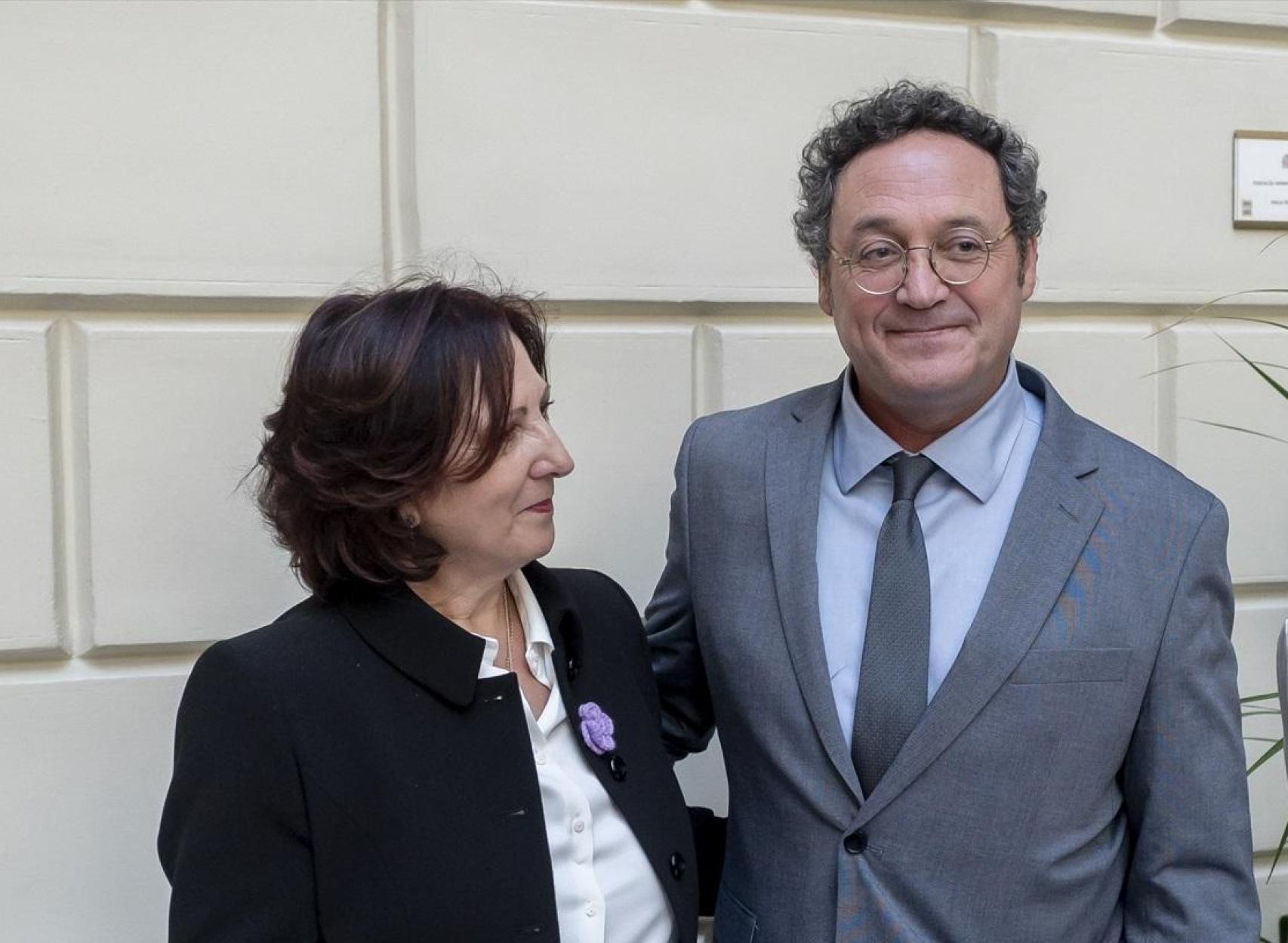 La Asociación de Fiscales, "indignada" por la "insuficiente explicación" de Peramato sobre las reuniones con Leire Díez