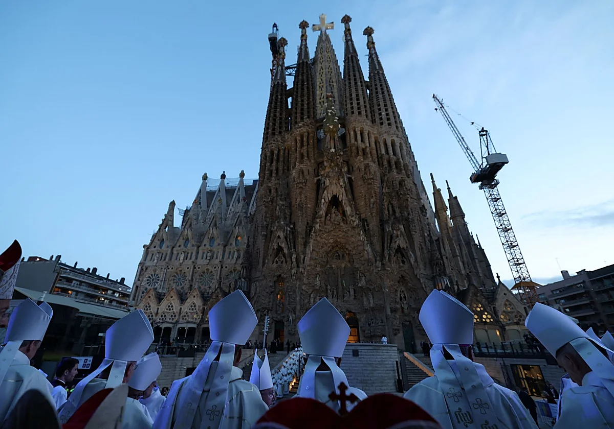 El Papa presenta la Sagrada Familia como un «símbolo de unidad y de concordia para toda España»